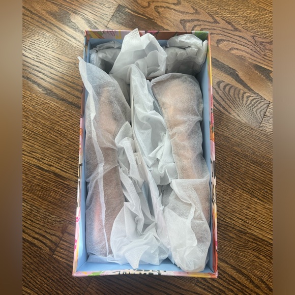 NWT Kelsi Dagger Brooklyn Frankie Ballet Flats in Copper - Picture 4 of 6